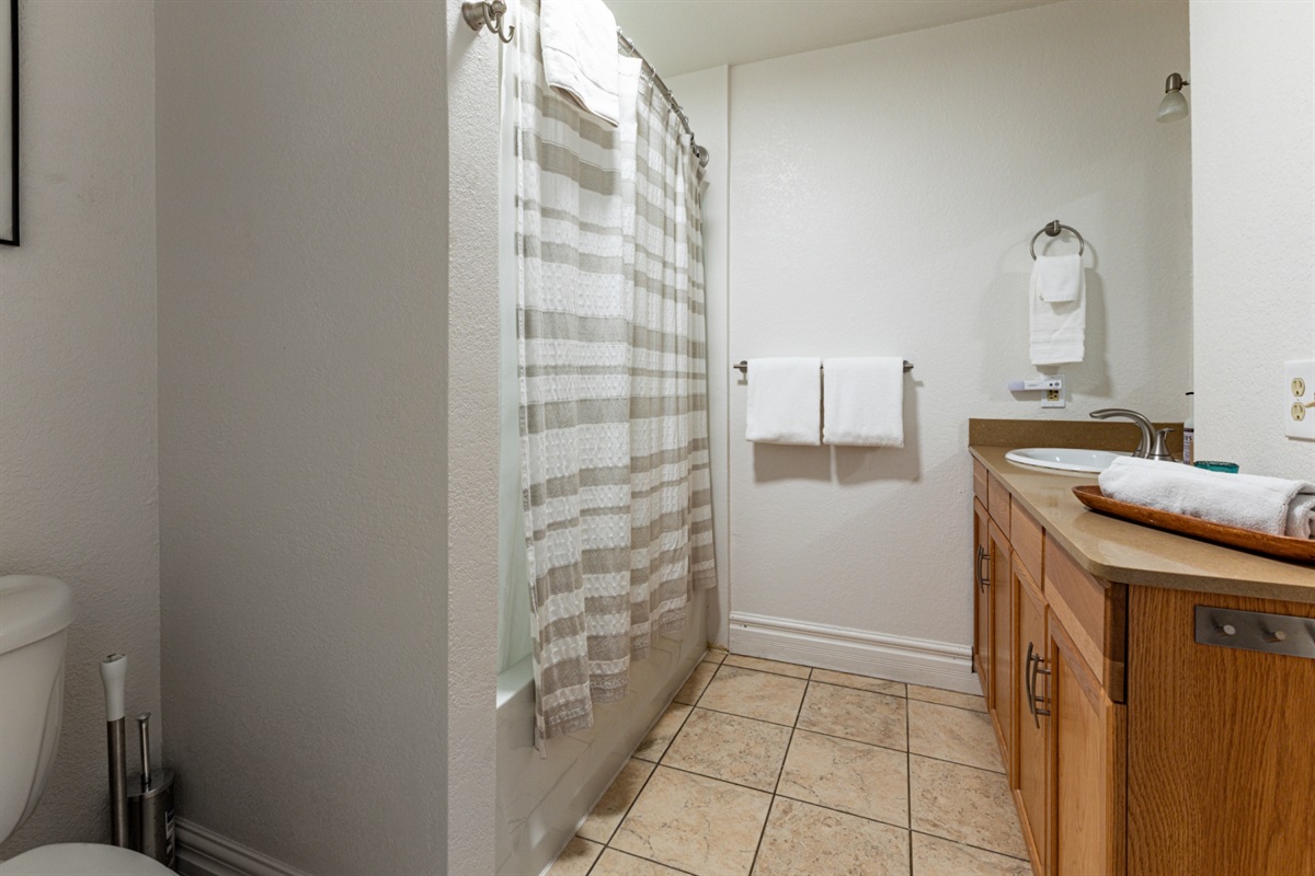 Clean, newly updated bathroom.