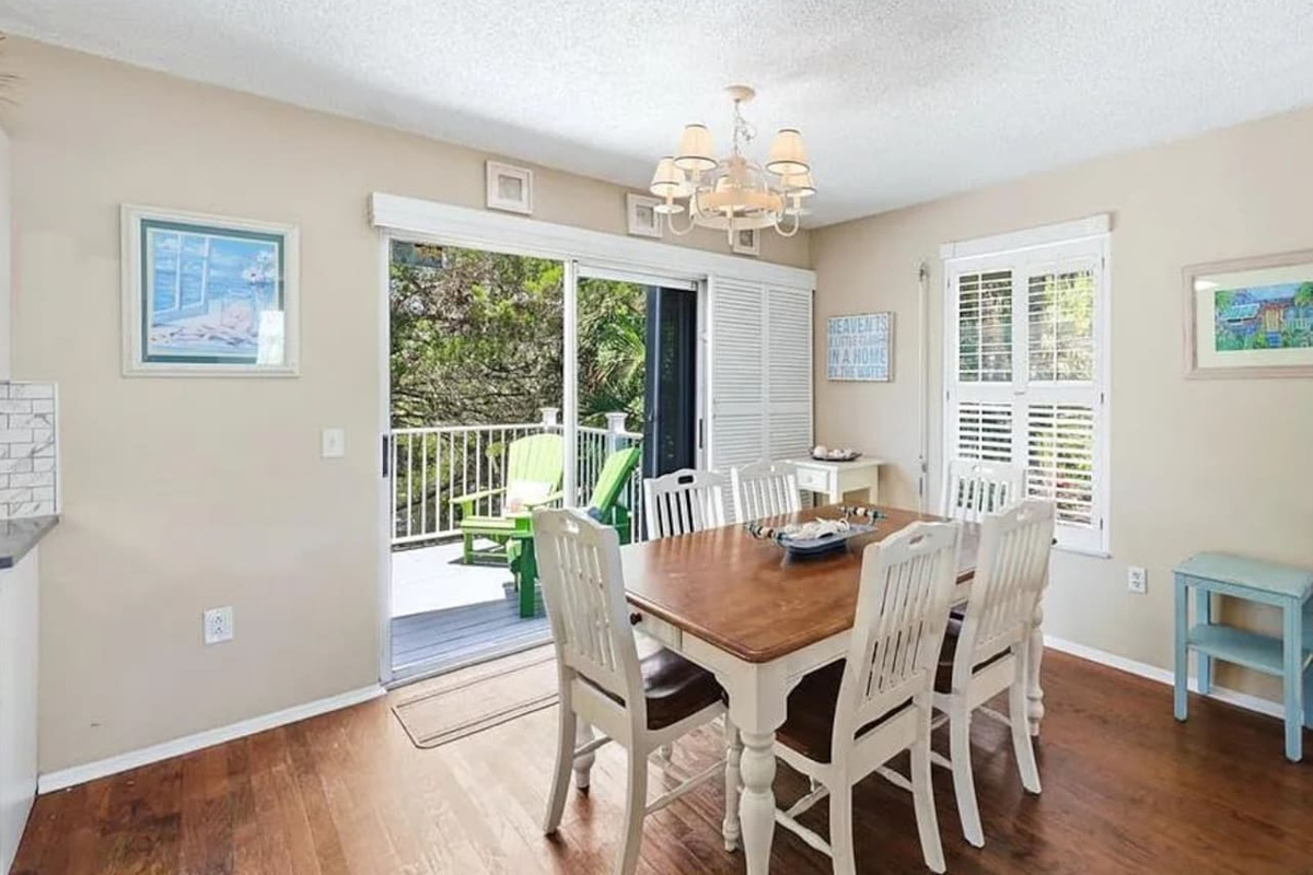 The perfect place to gather for a delicious family meal or a board game! 