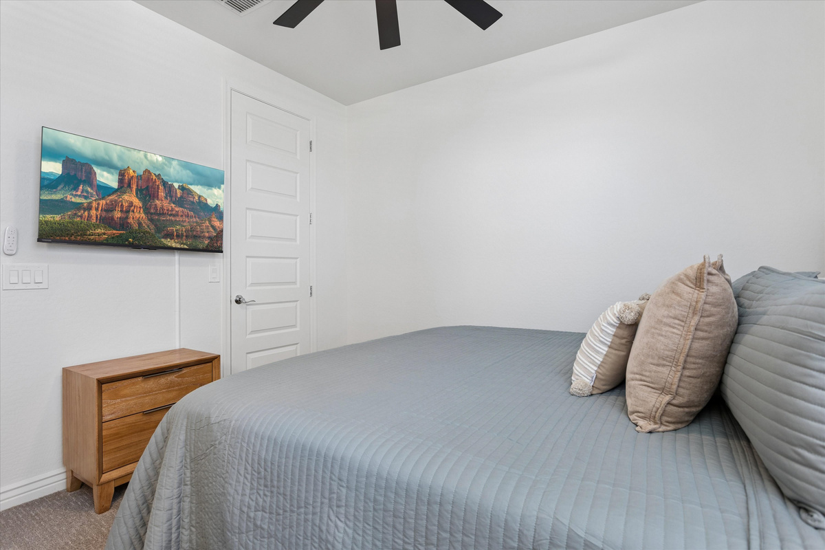 Modern Boho Retreat | 5BR/4.5BA | Near Westgate — Modern Boho Retreat | 5BR/4.5BA | Near Westgate, Glendale, Arizona — photo 49