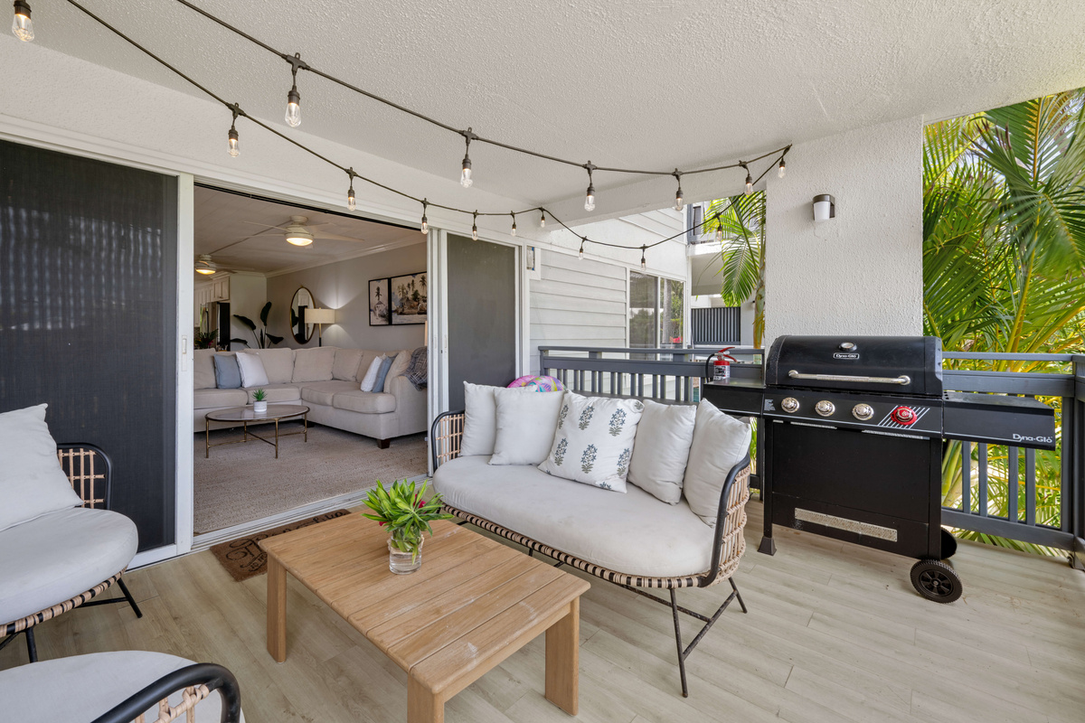 The perfect outdoor setting for an evening barbecue with a view.