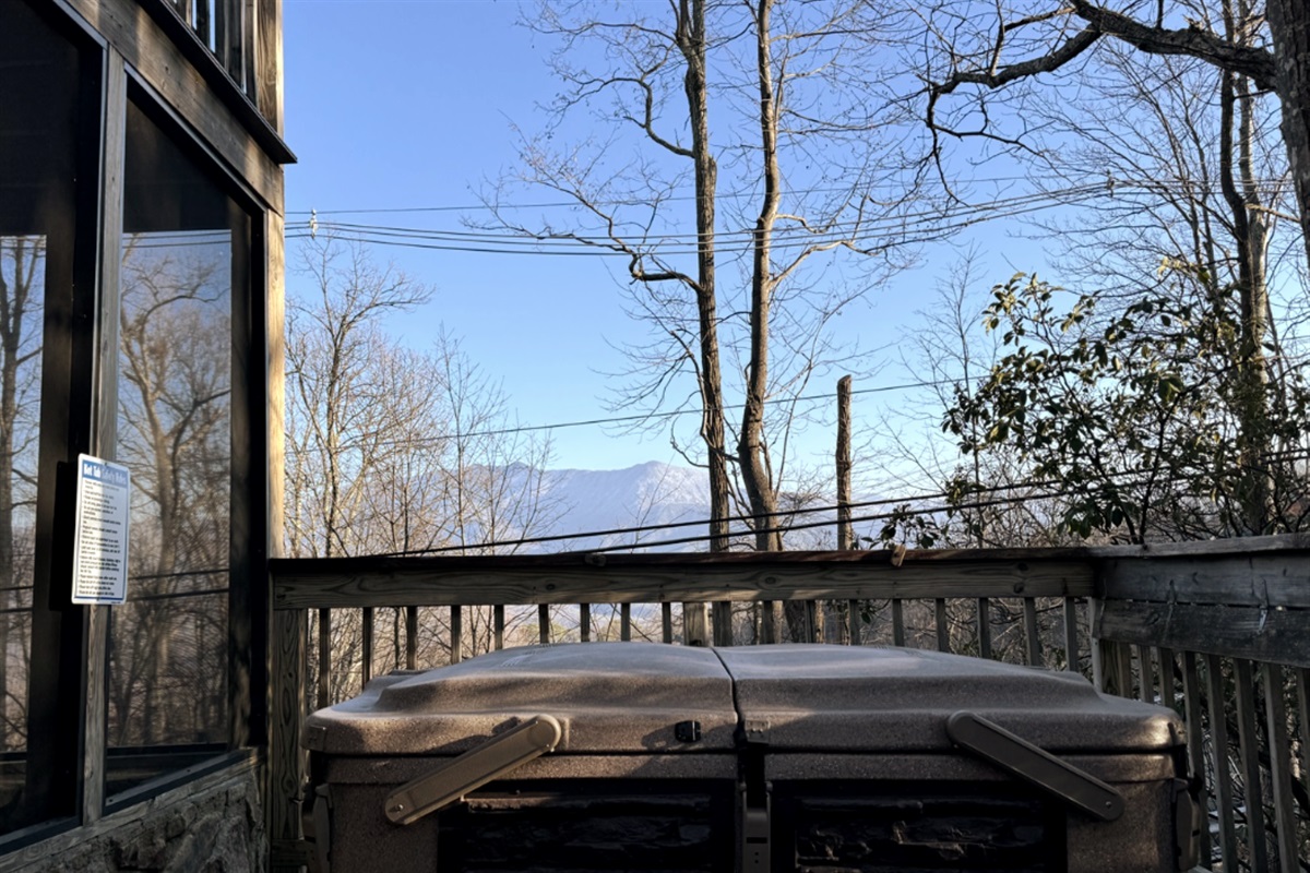 CHRISTMAS HOT TUB VIEW