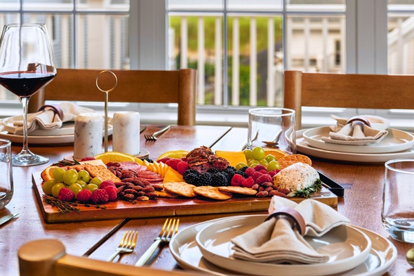 Comfortable seating, great company, and delicious food – the perfect dining experience.