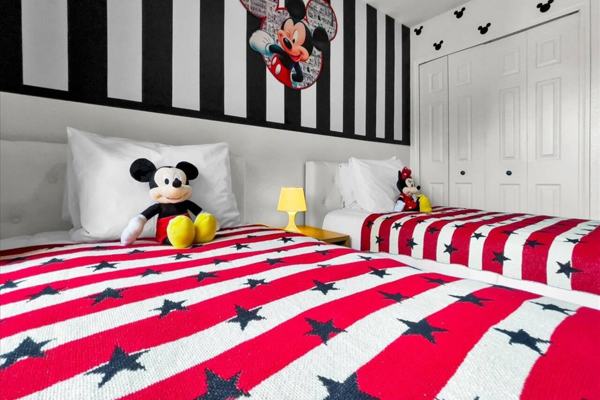 Hi Mickey!