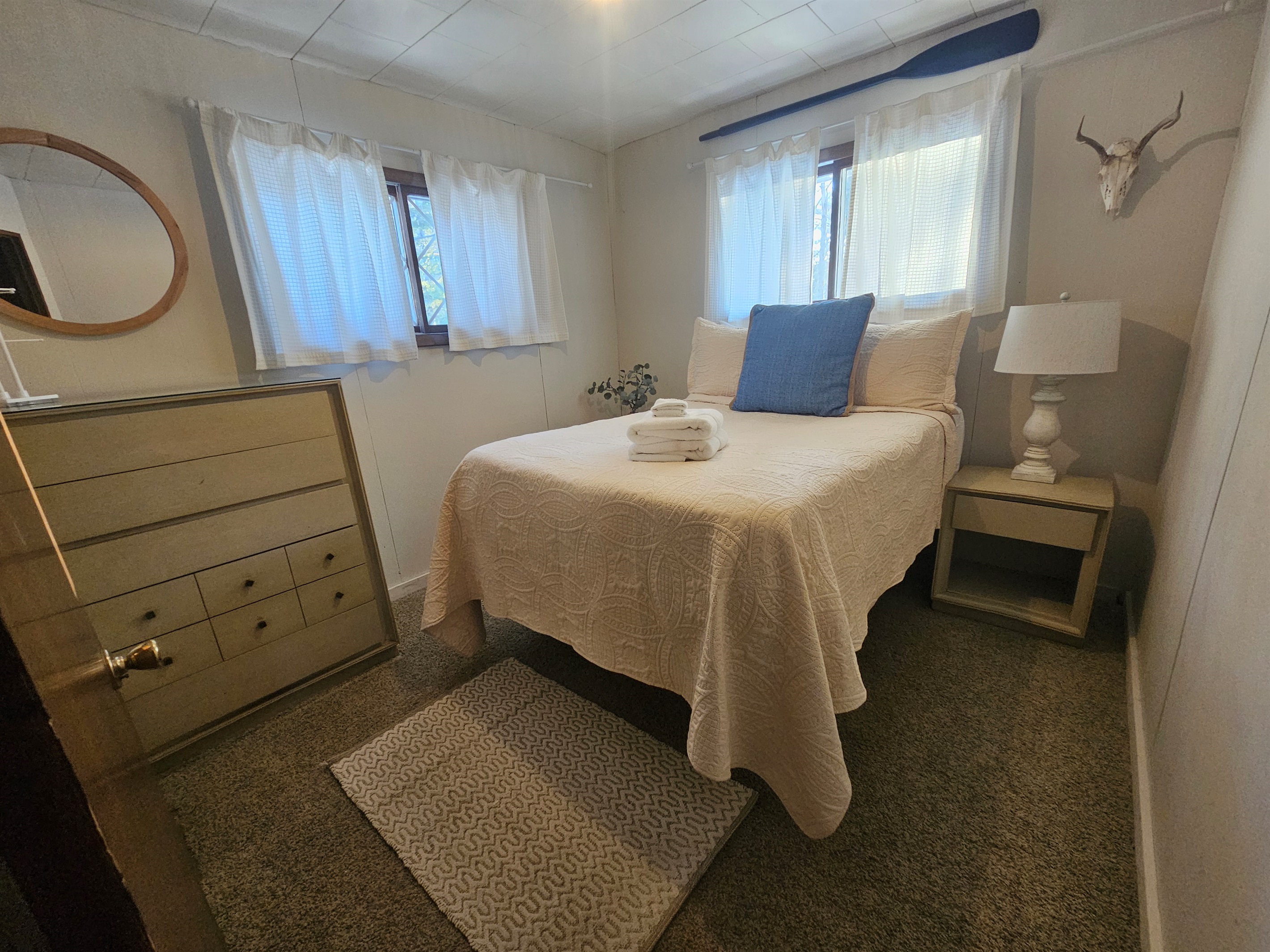 Bedroom 1 - Main Floor