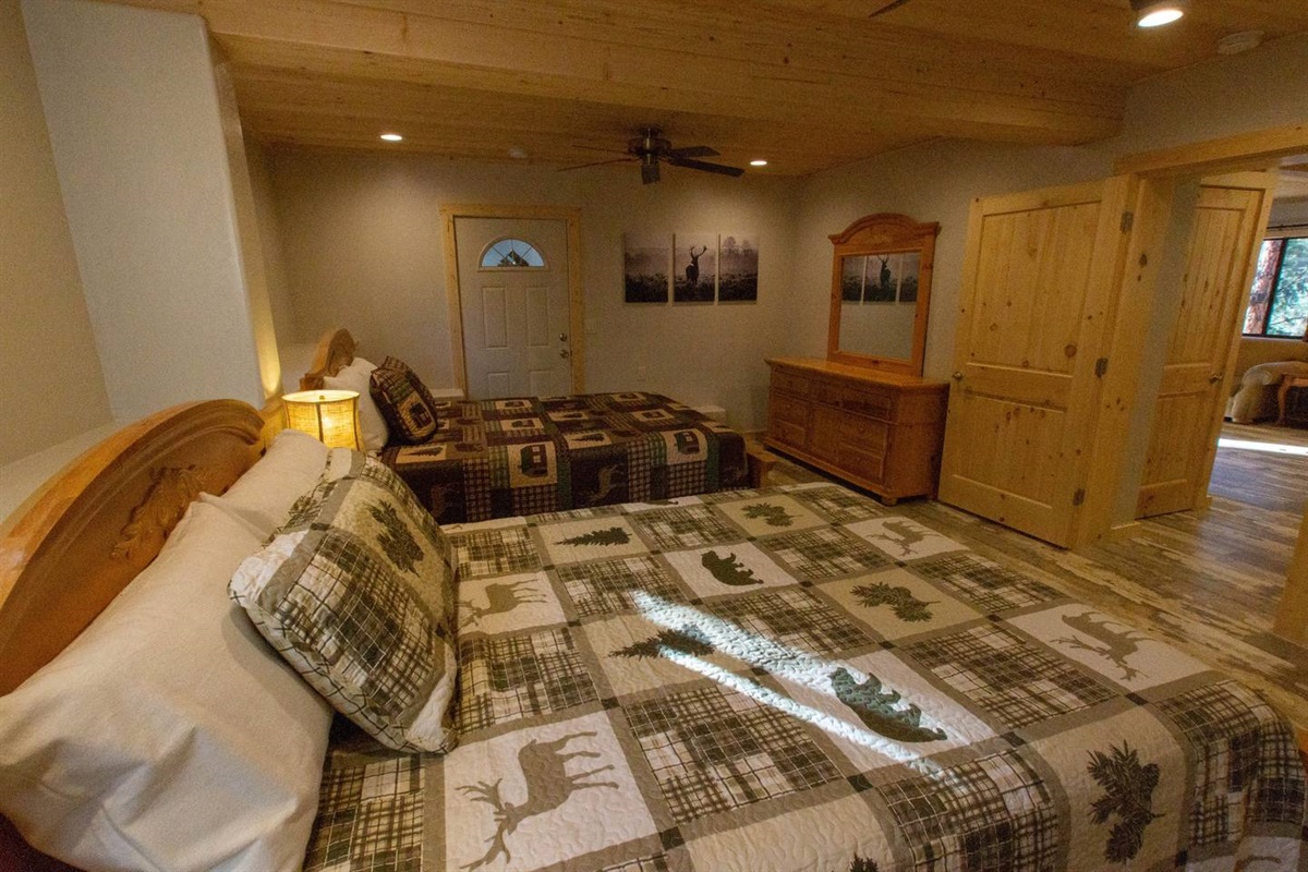 Queen beds with Sealy Mattresses