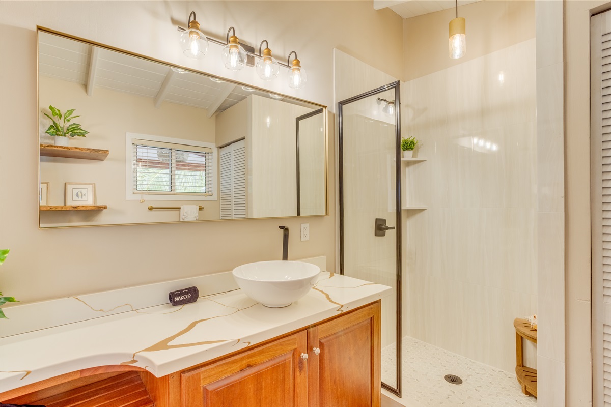 Upstairs Guest Bathroom