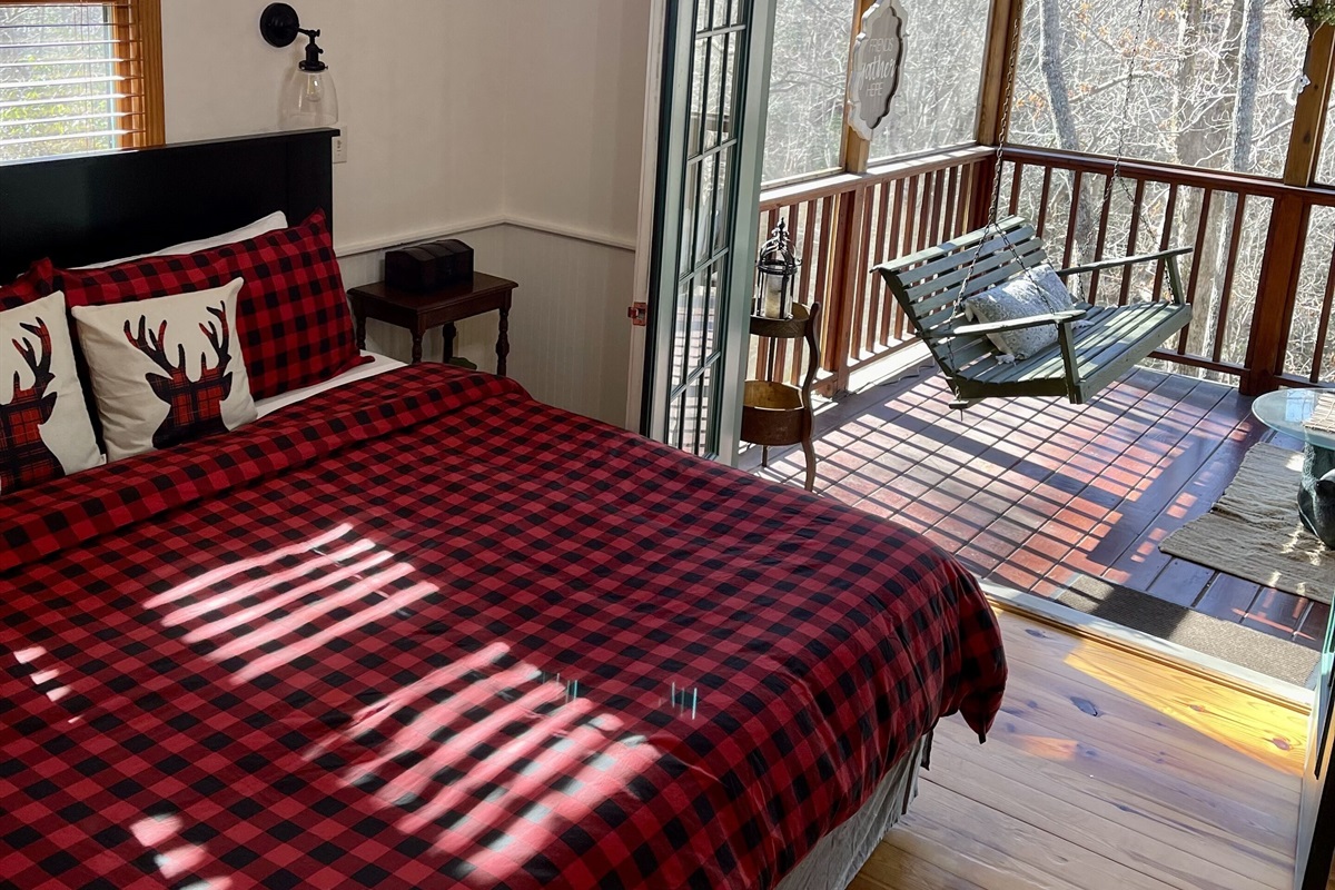 Master King Bed