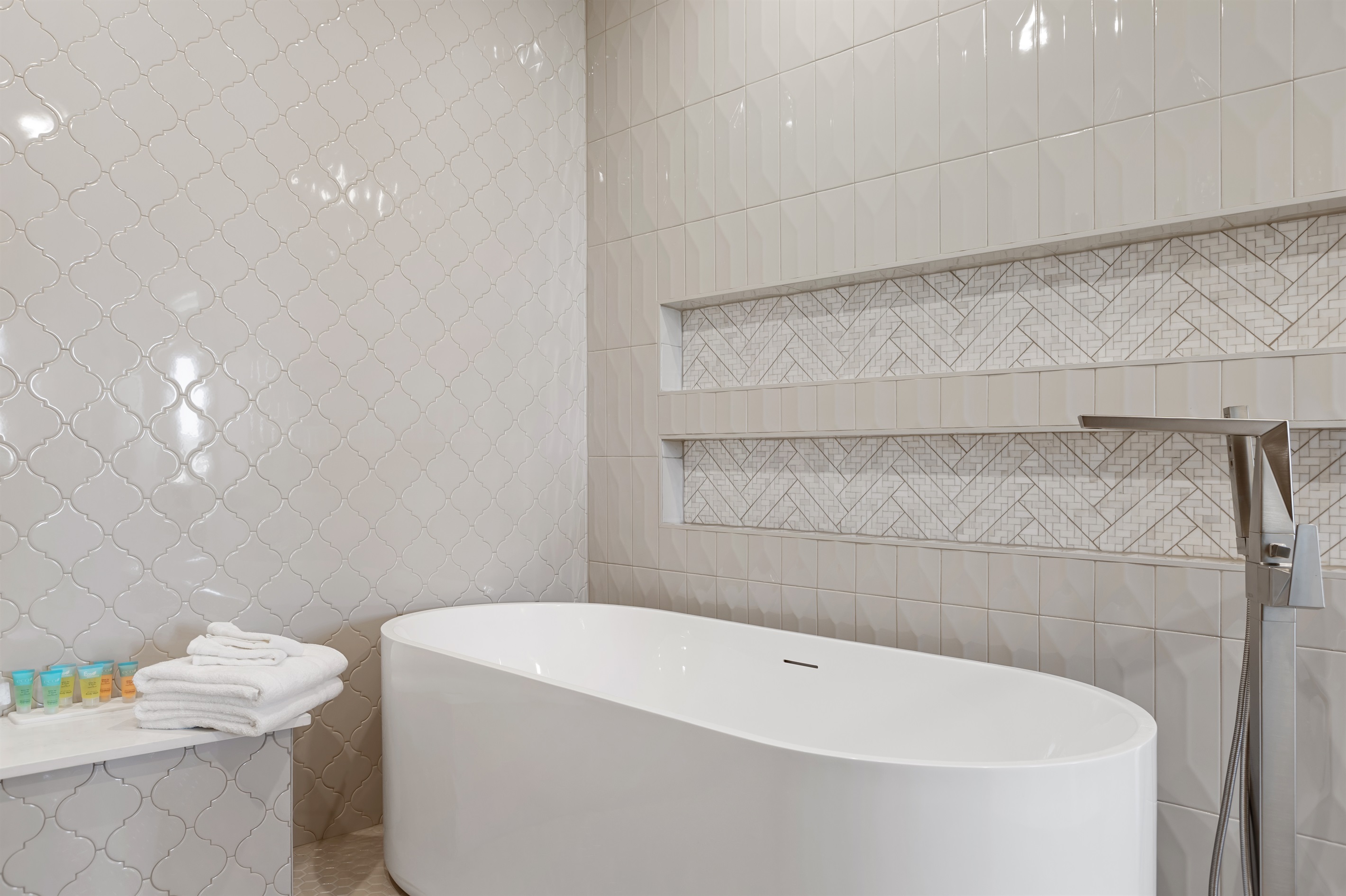 Soak the day away! Bath linens and soaps provided