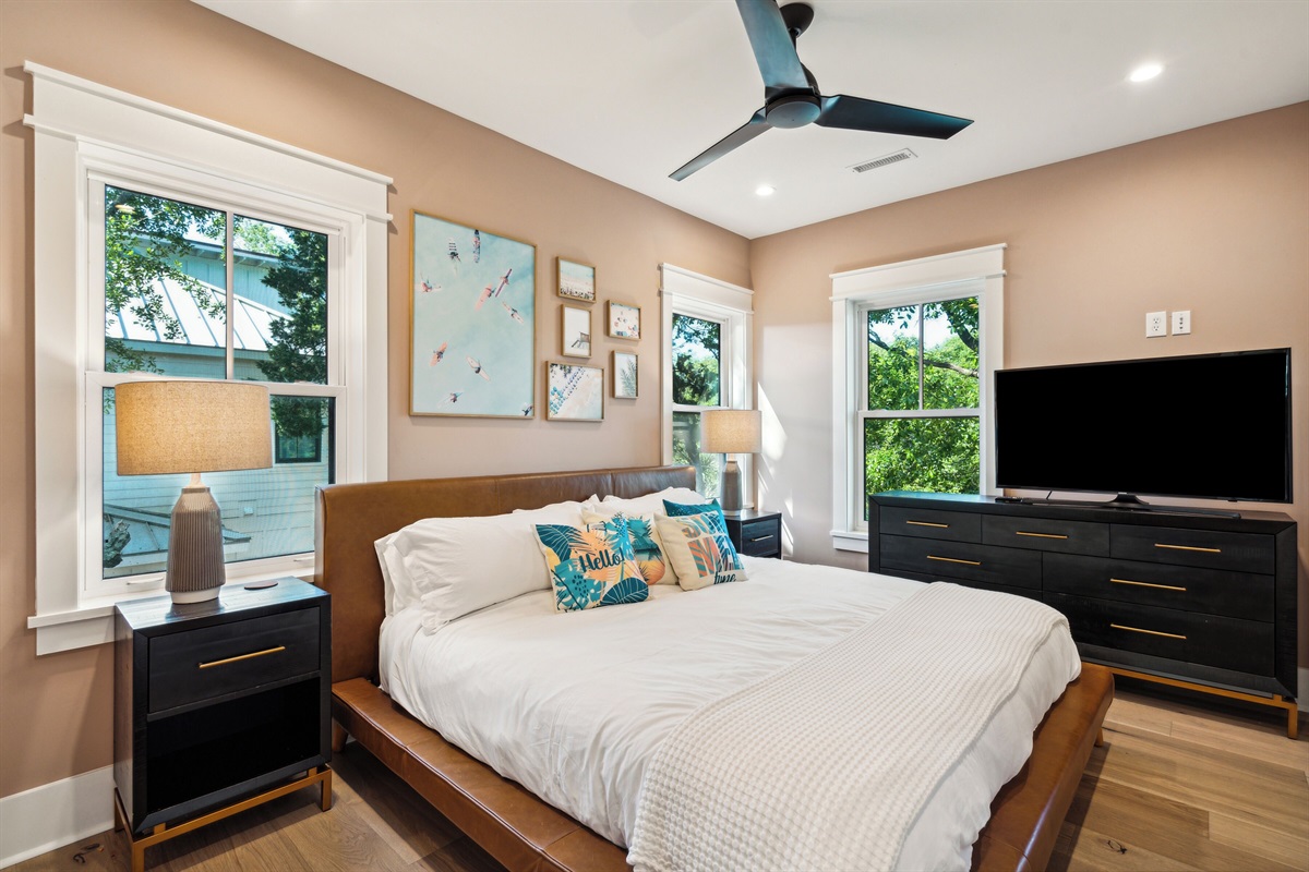 Bedroom 2 - King