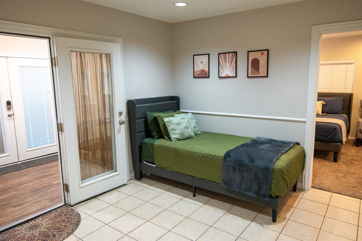 Bonus Bedroom - Twin XL Bed