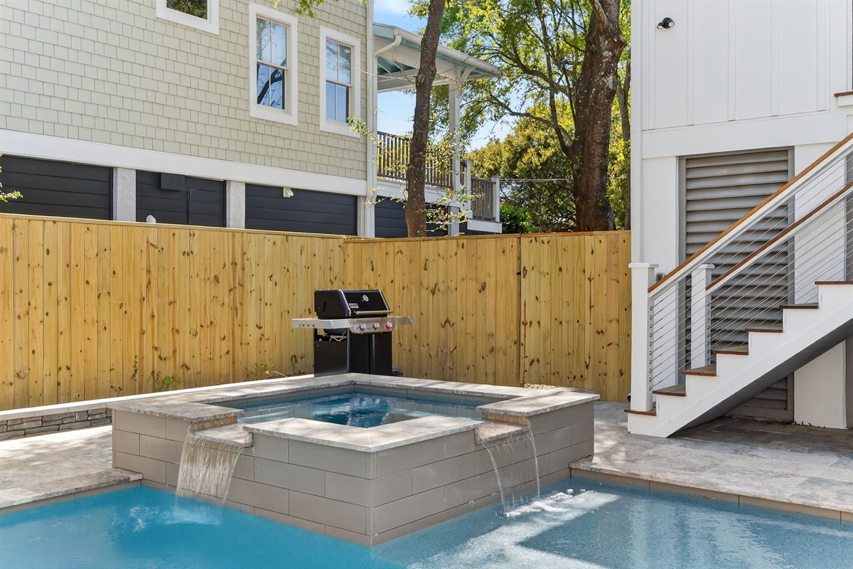 Hot Tub | On Beach Time | 6 30th Ave, Isle of Palms, SC | IOP Escapes