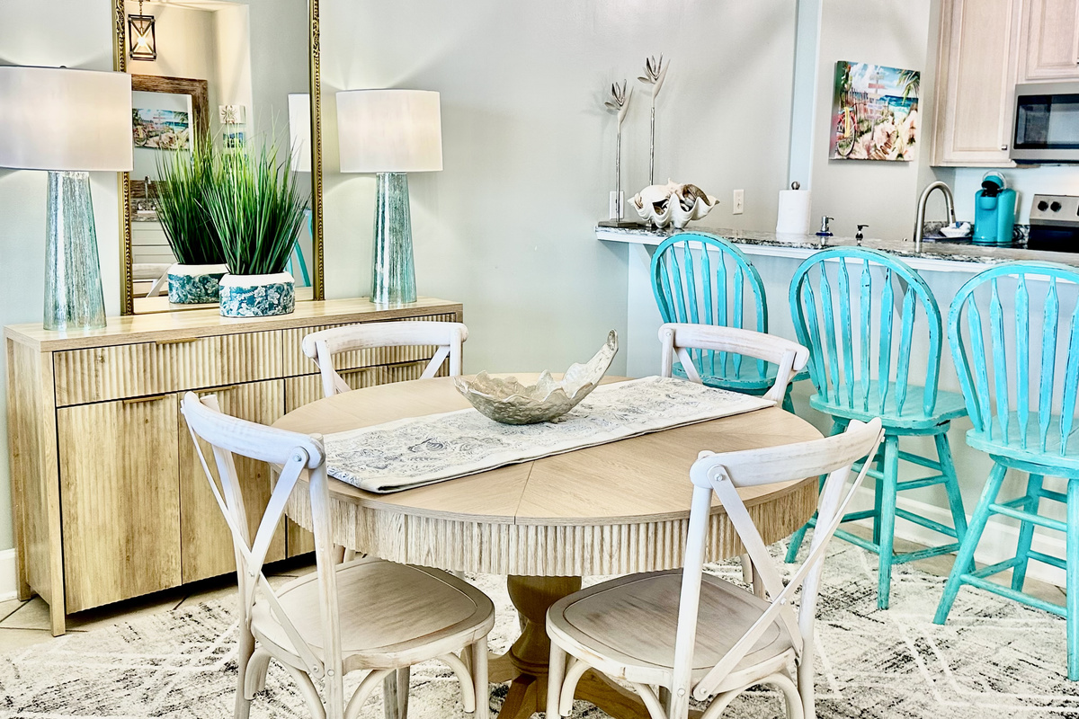 Seating for 4 at the new dining table!