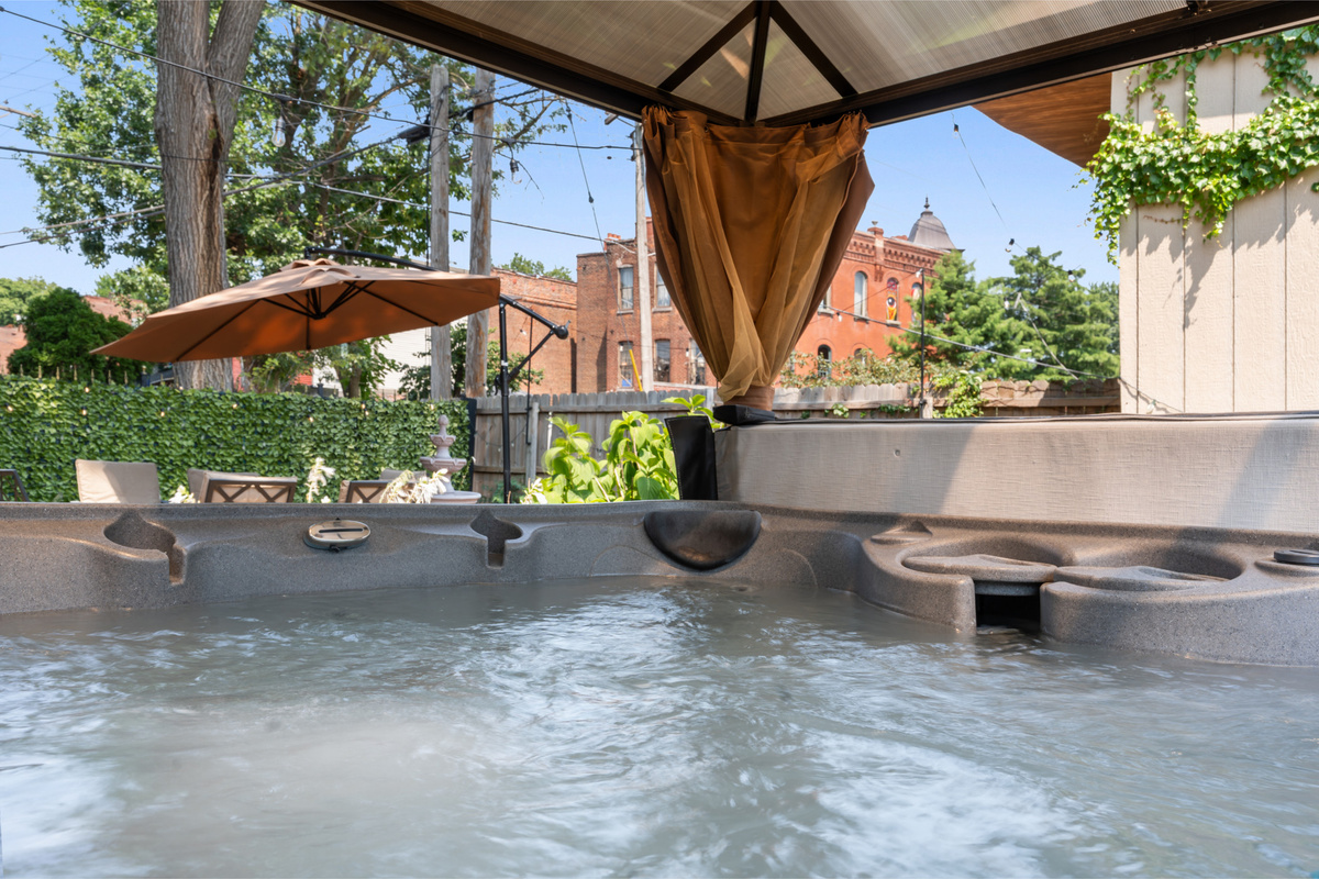 End a day exploring St. Louis right here - warm water, fresh air and nowhere else you need to be.