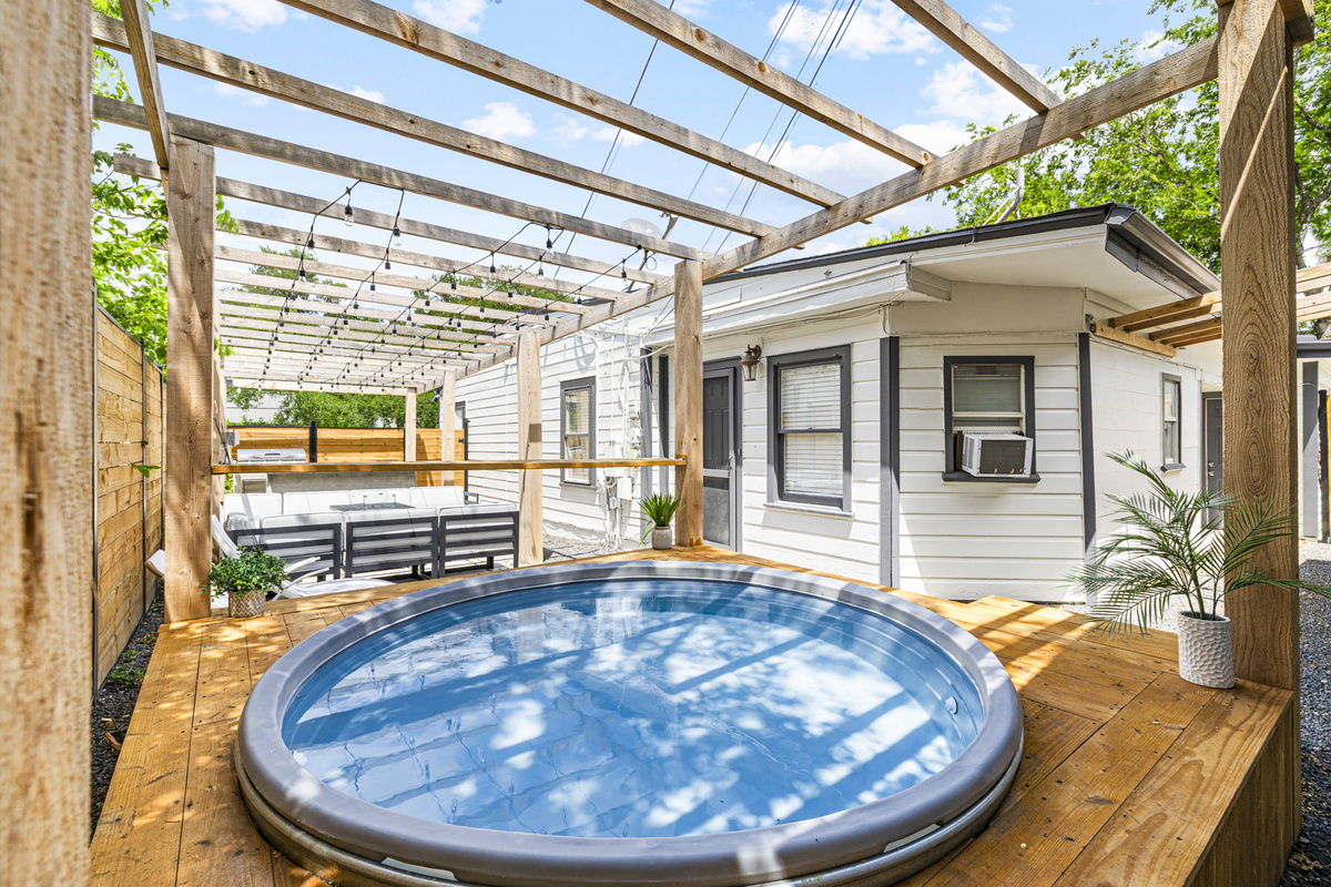 Recharge with a cold plunge and a soothing hot tub soak.