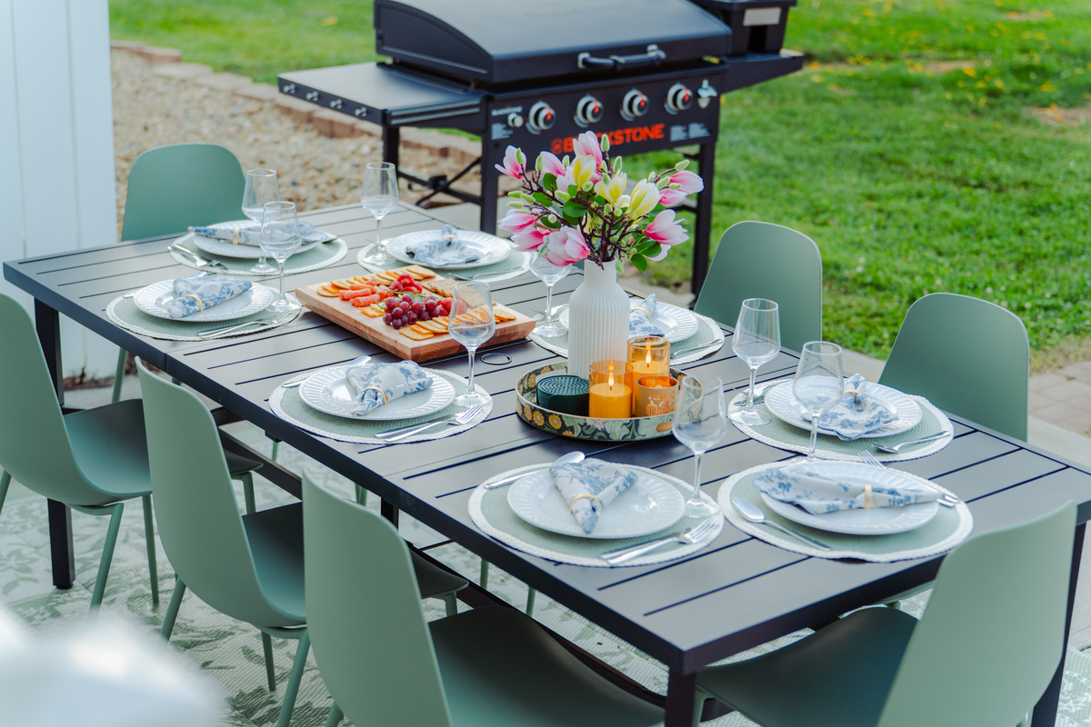 The perfect setting for breakfast in the sunshine or dinner under the stars