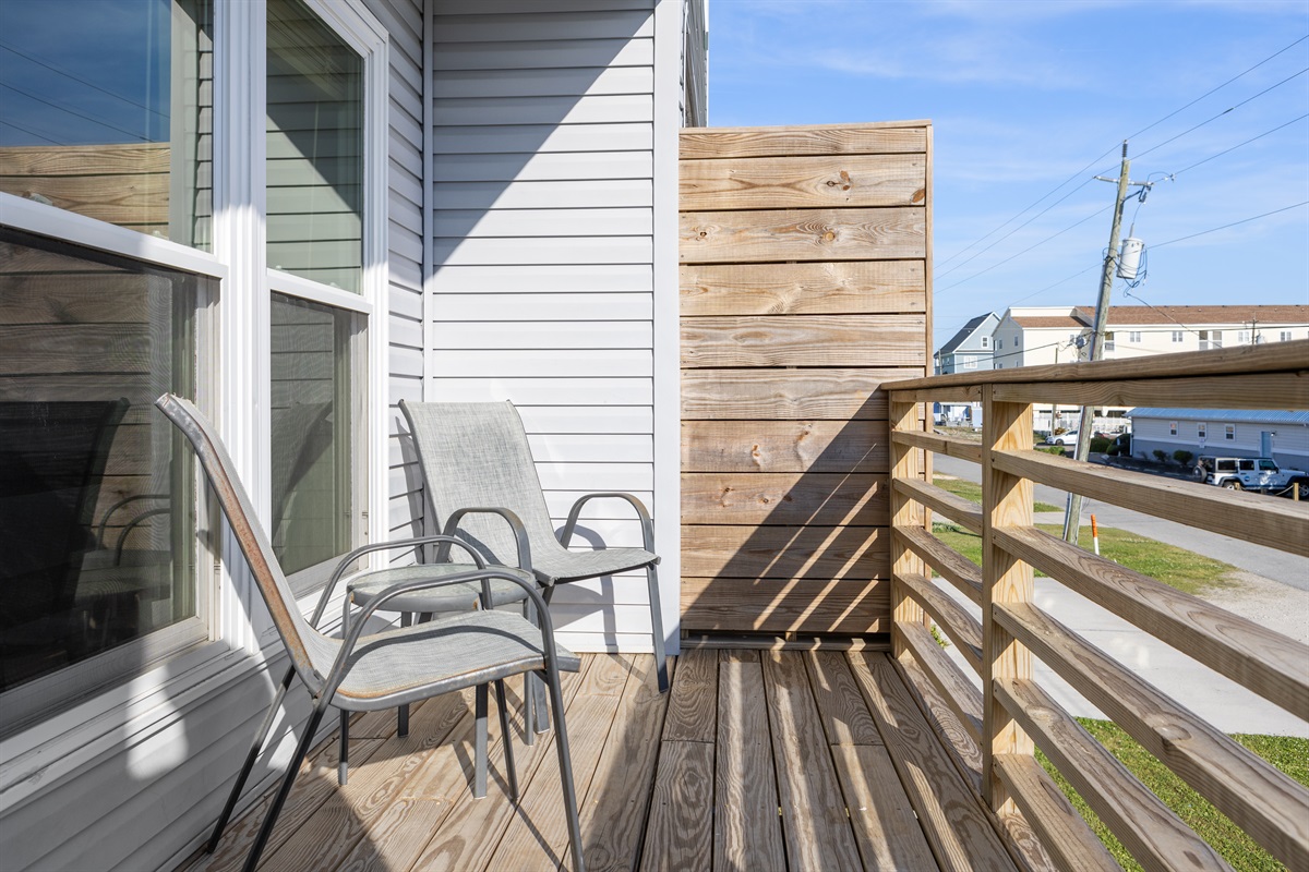 Enjoy your favorite sips on the balcony