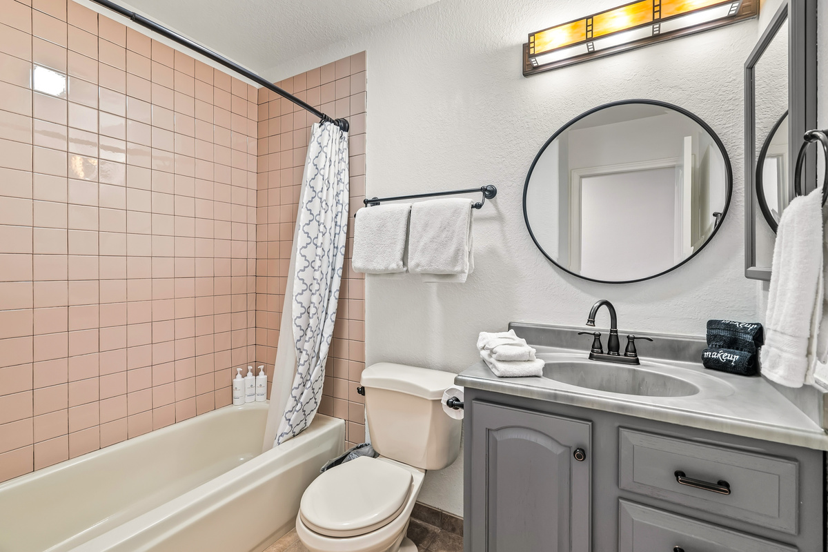 guest bath with tub