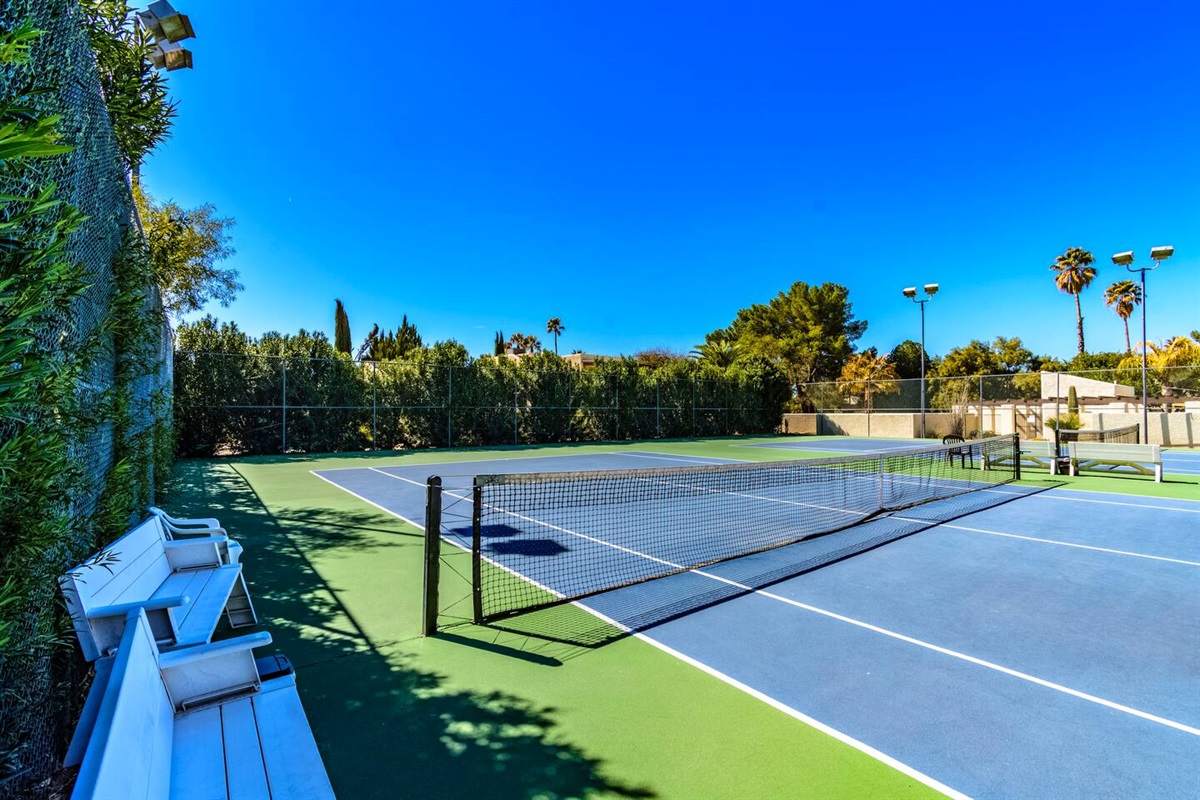 Tennis Courts