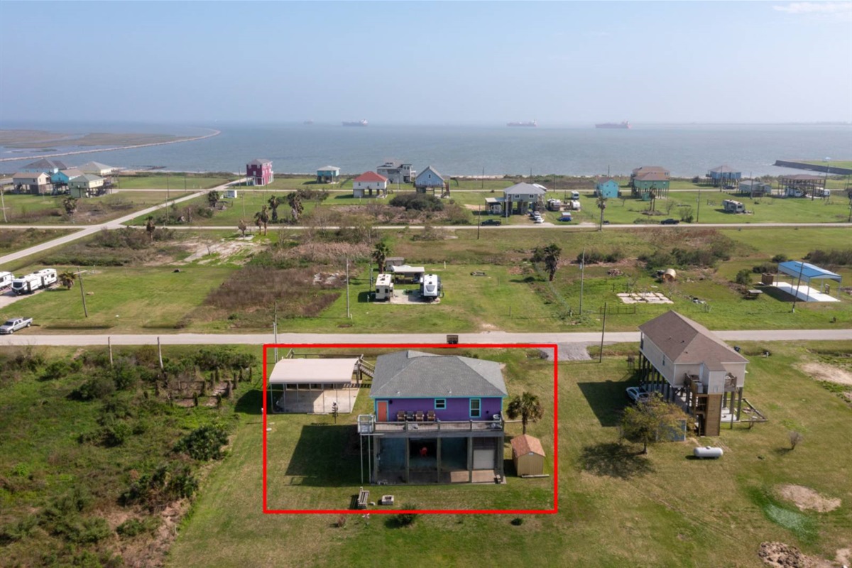 f0ed751e3a9640dab7b3e0c03c2730a8 Large | Beachhouse | Texas | TX | Vacation Homes | Galveston | Crystal Beach | Kokomo | Breezy Days | Beachfront Elegance | Sunrise Serenity | Southern Sands Property Management, LLC