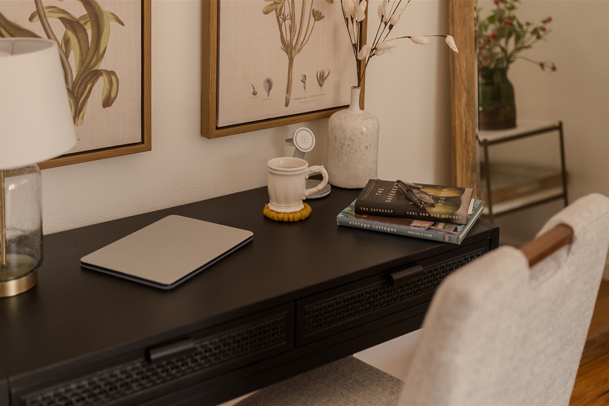 Desk/workspace in primary bedroom