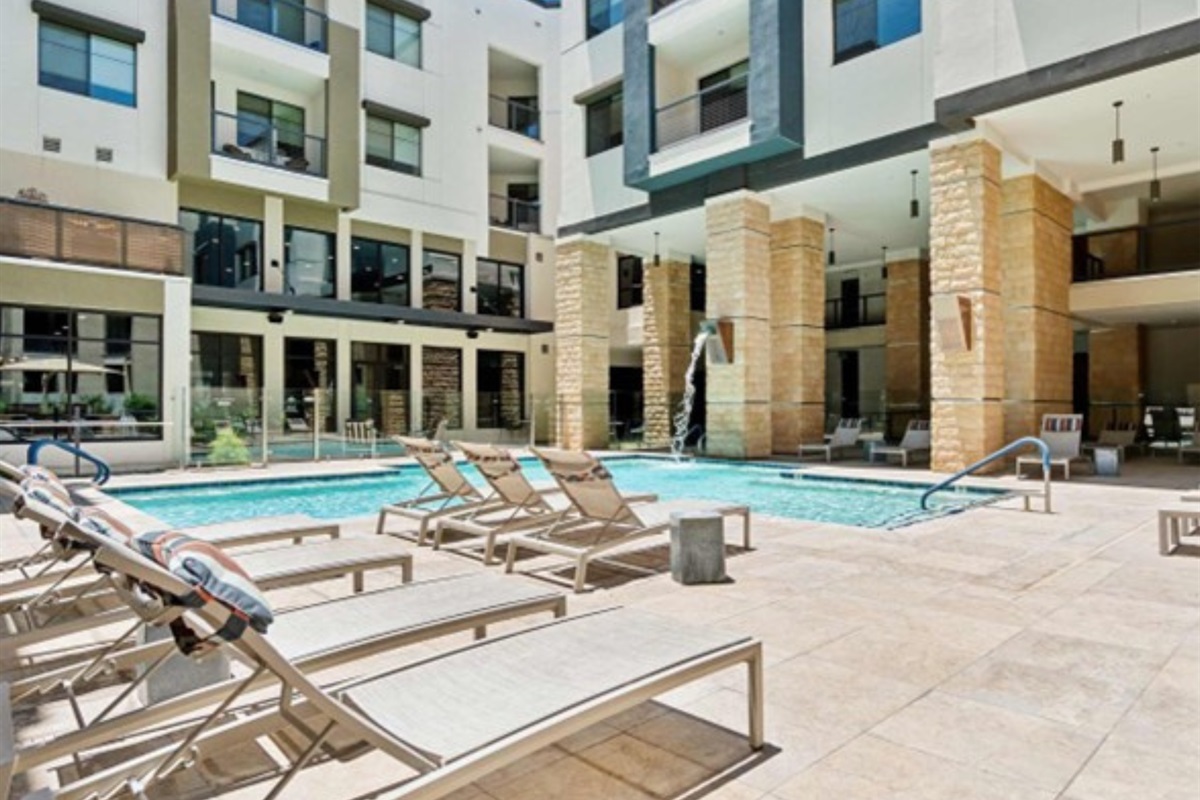 Make the most of Arizona sun at the sparkling community pool, perfect for swimming or lounging.