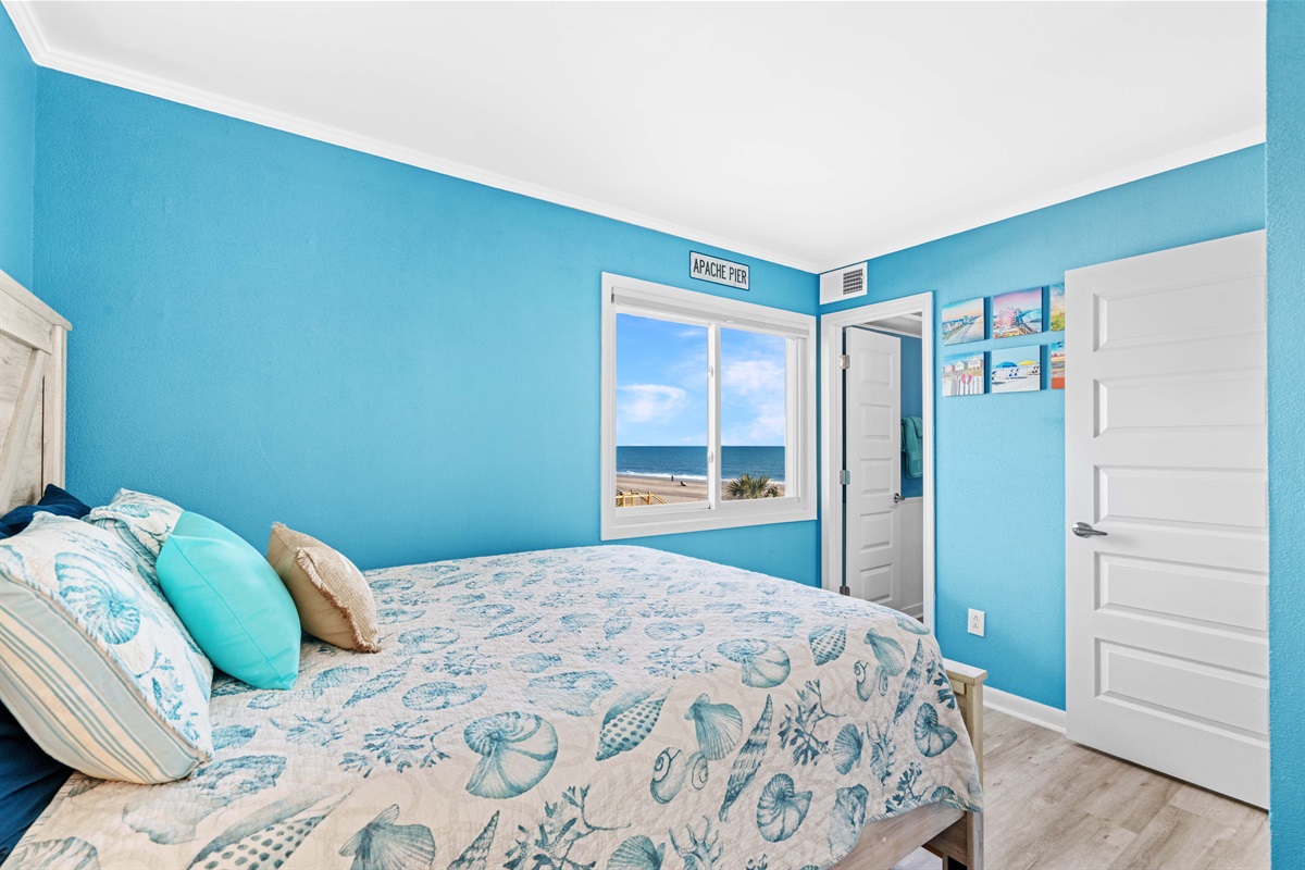 Bedroom 2: Window with ocean view