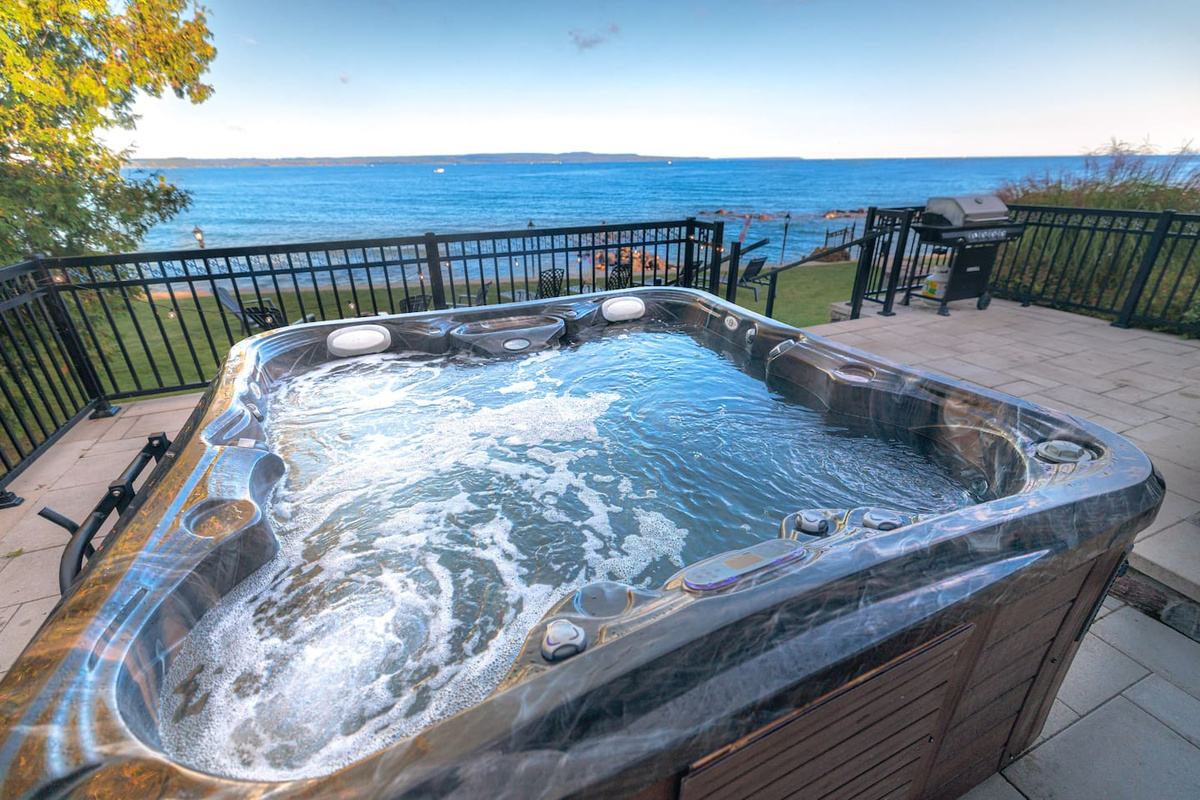 Hot Tub