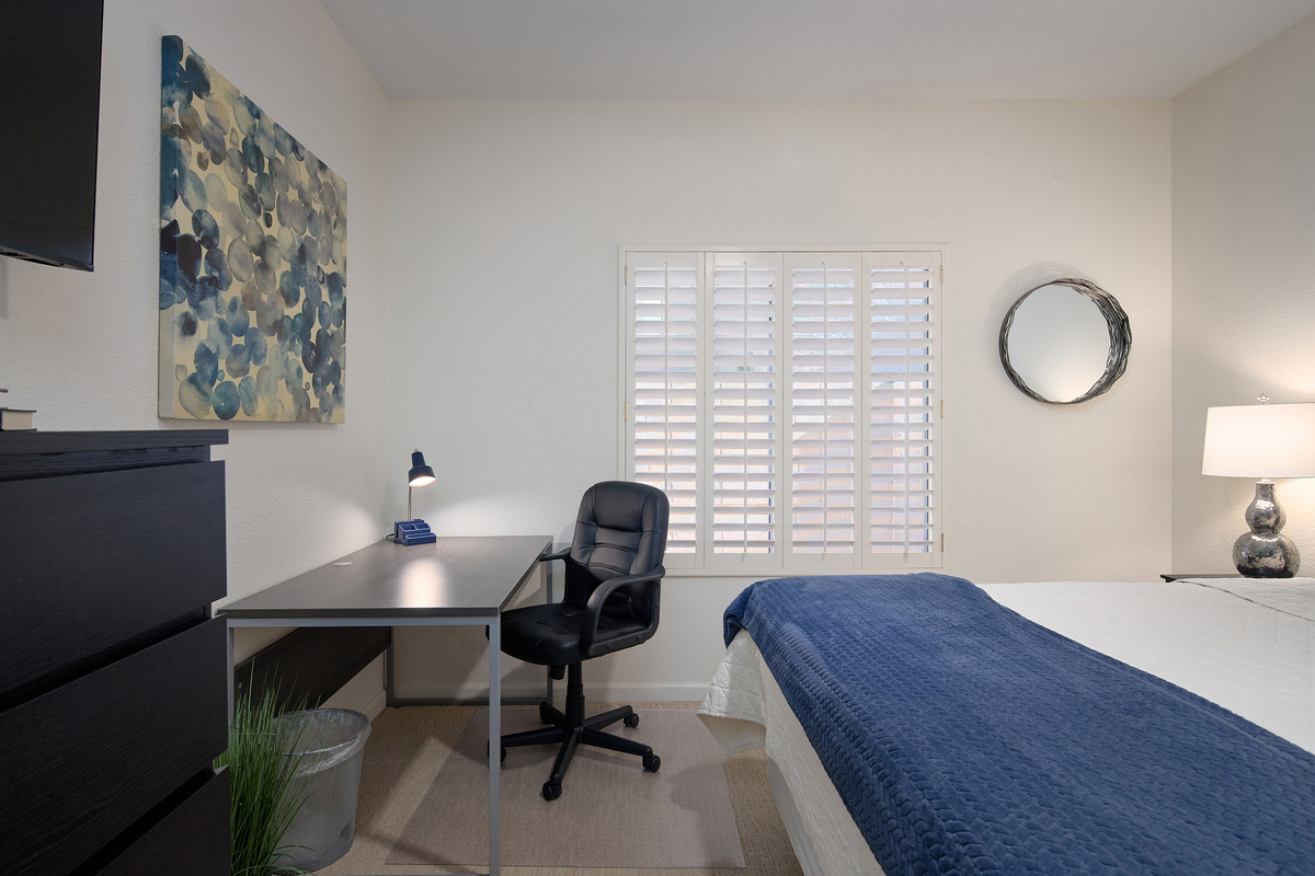 Bedroom 3: Second Work Space