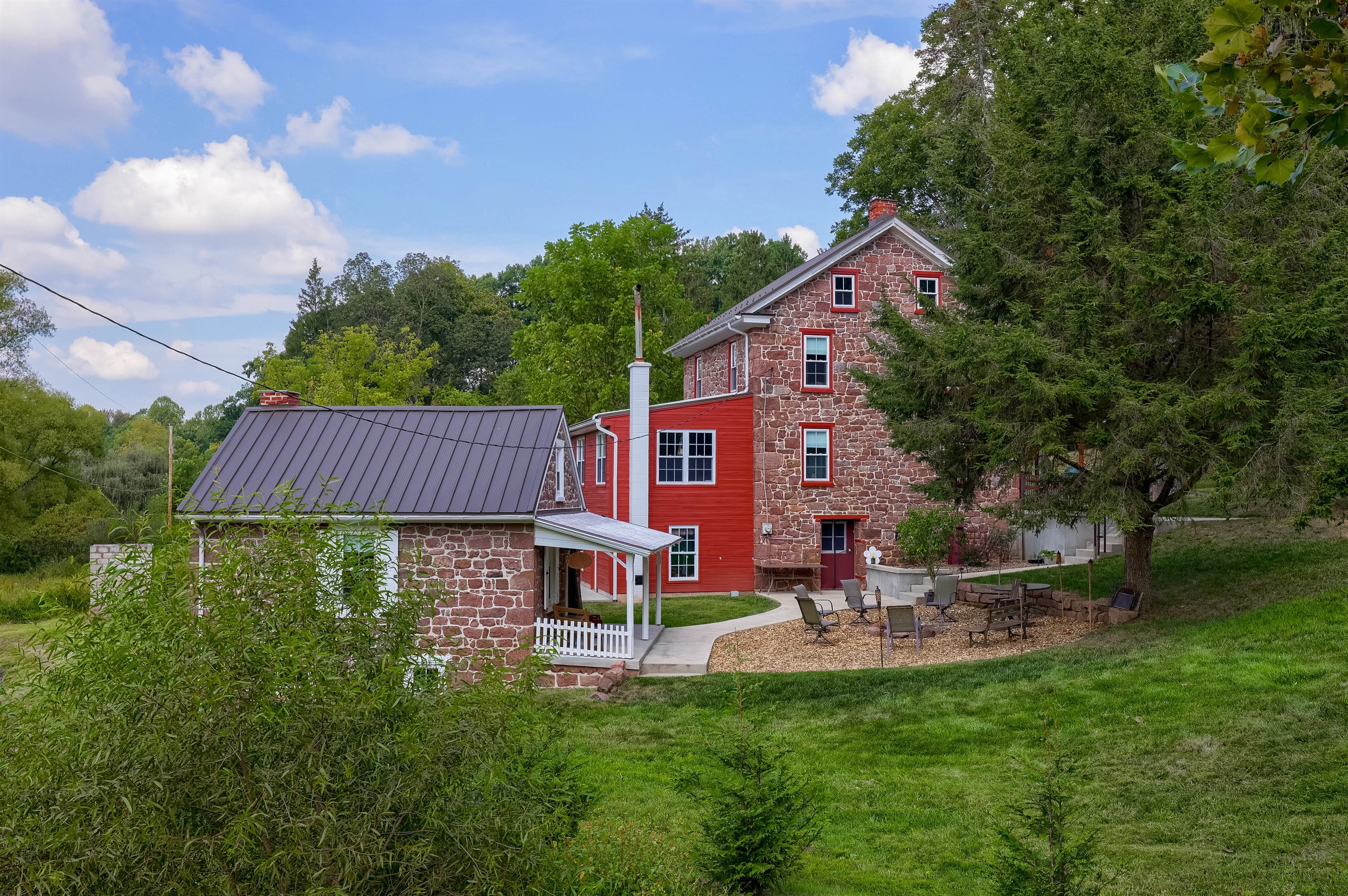 Firepit area. Firewood provided.