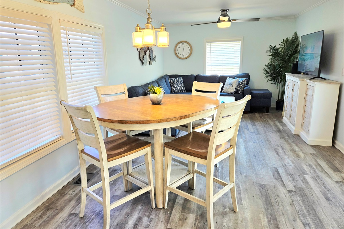 Dining table for 4 people