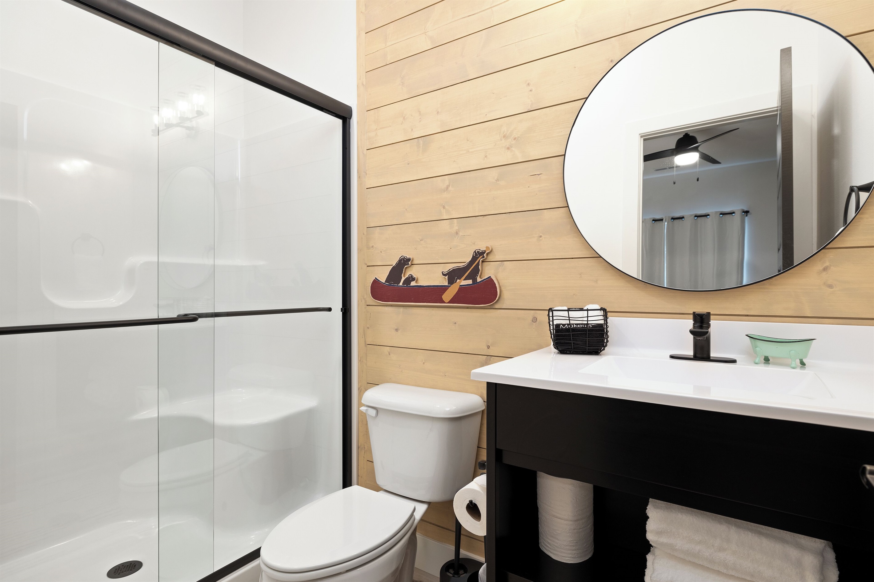 Main Level Ensuite Bathroom