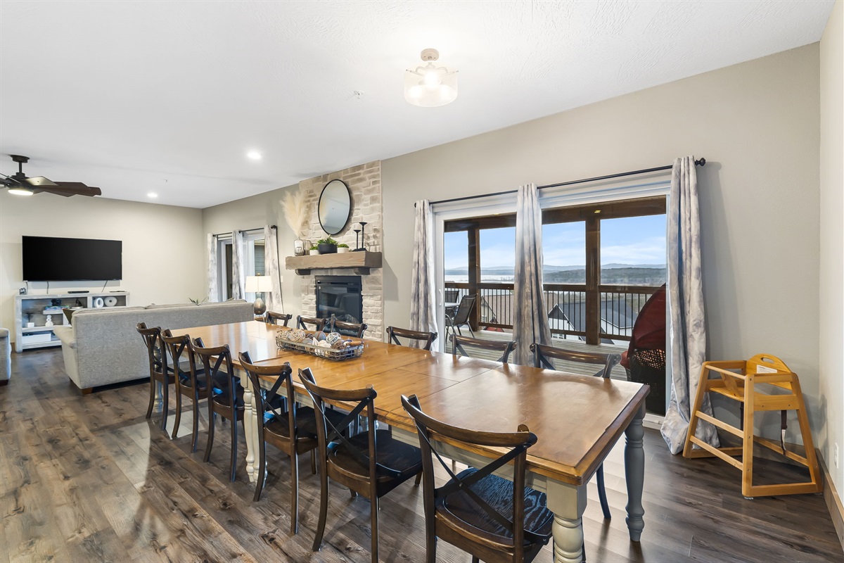 Seating area over looking Table Rock Lake.