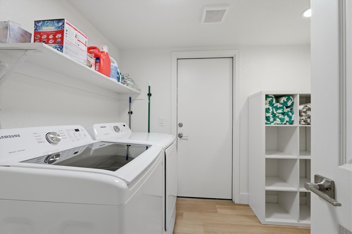 Brand new washer & dryer in the laundry room. Starter laundry supplies are provided. Pool towels are stored in the laundry room cubbies.