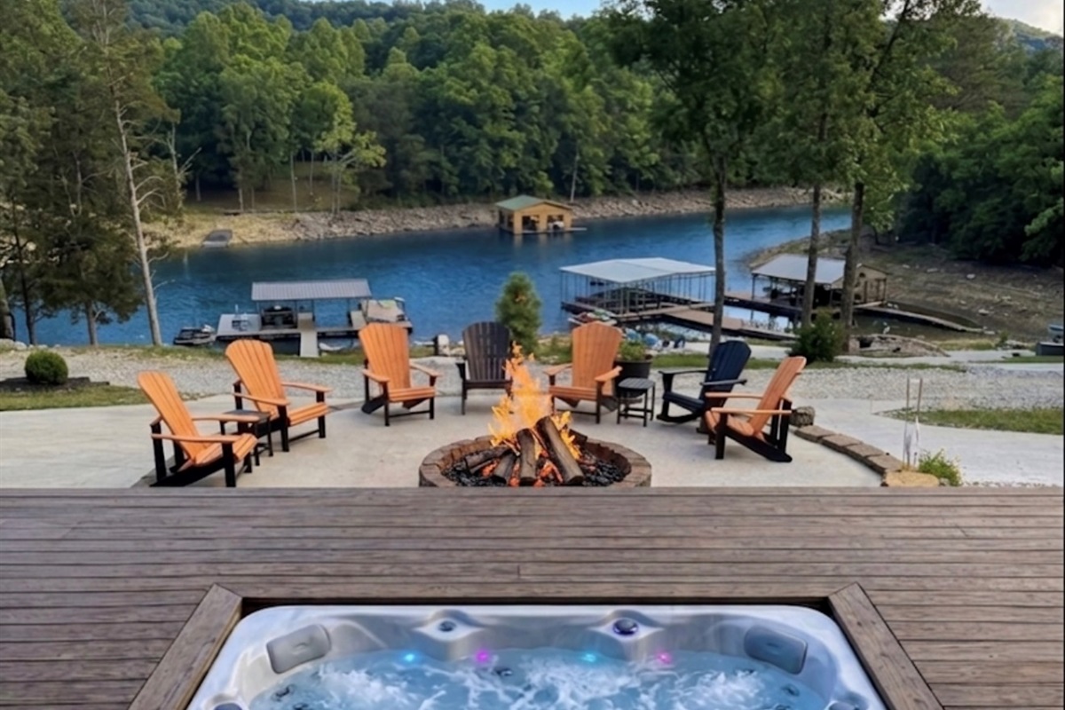 Private dock, Quiet cove, firepit, hot tub!