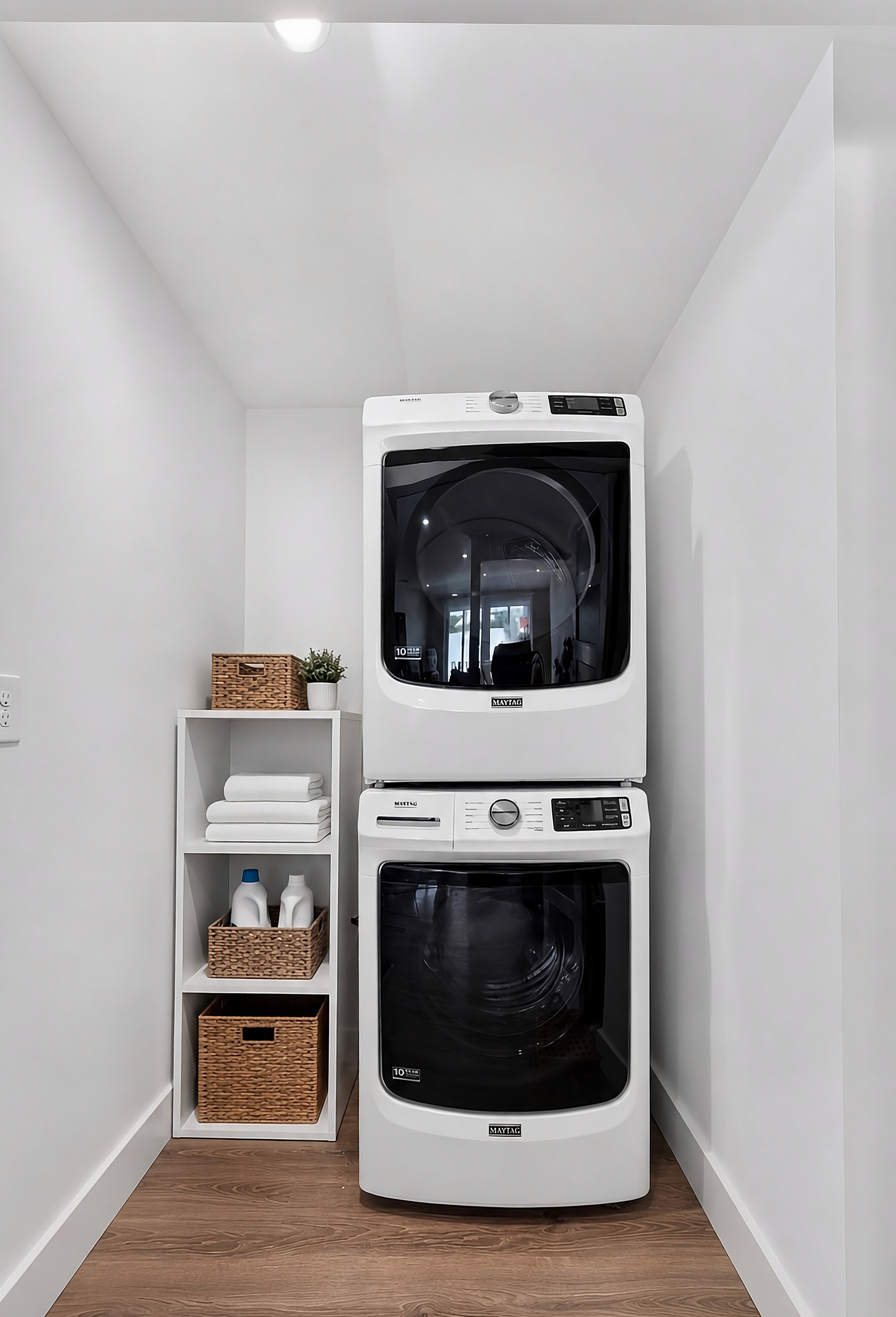 In-unit washer and dryer make extended stays and family vacations even more convenient.