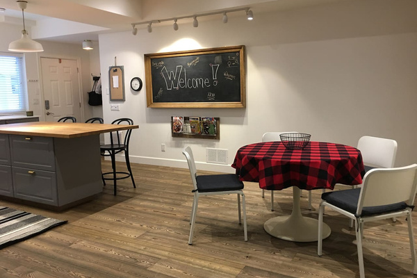 Dining area 
(exsterior door to the left on the picture)