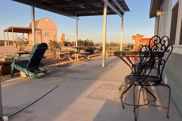 Front patio / porch - dining options!