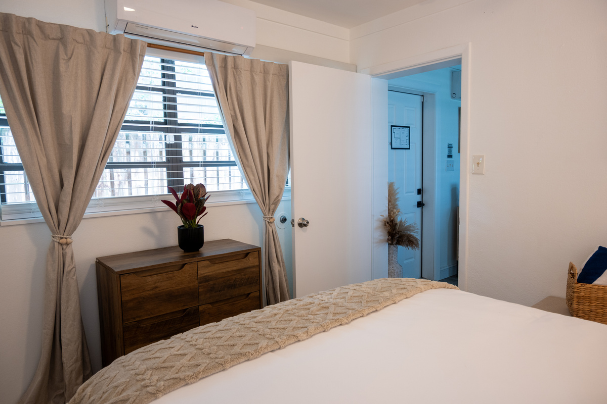 Bedroom dresser and closet – plenty of storage for longer stays
