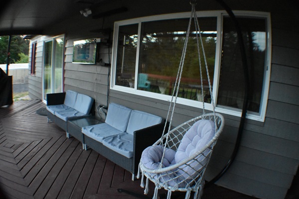 Deck seating