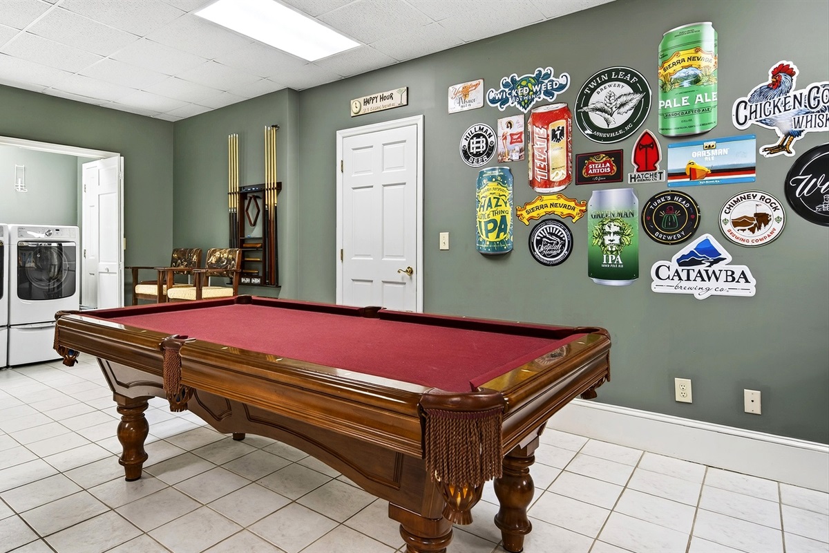 Pool table