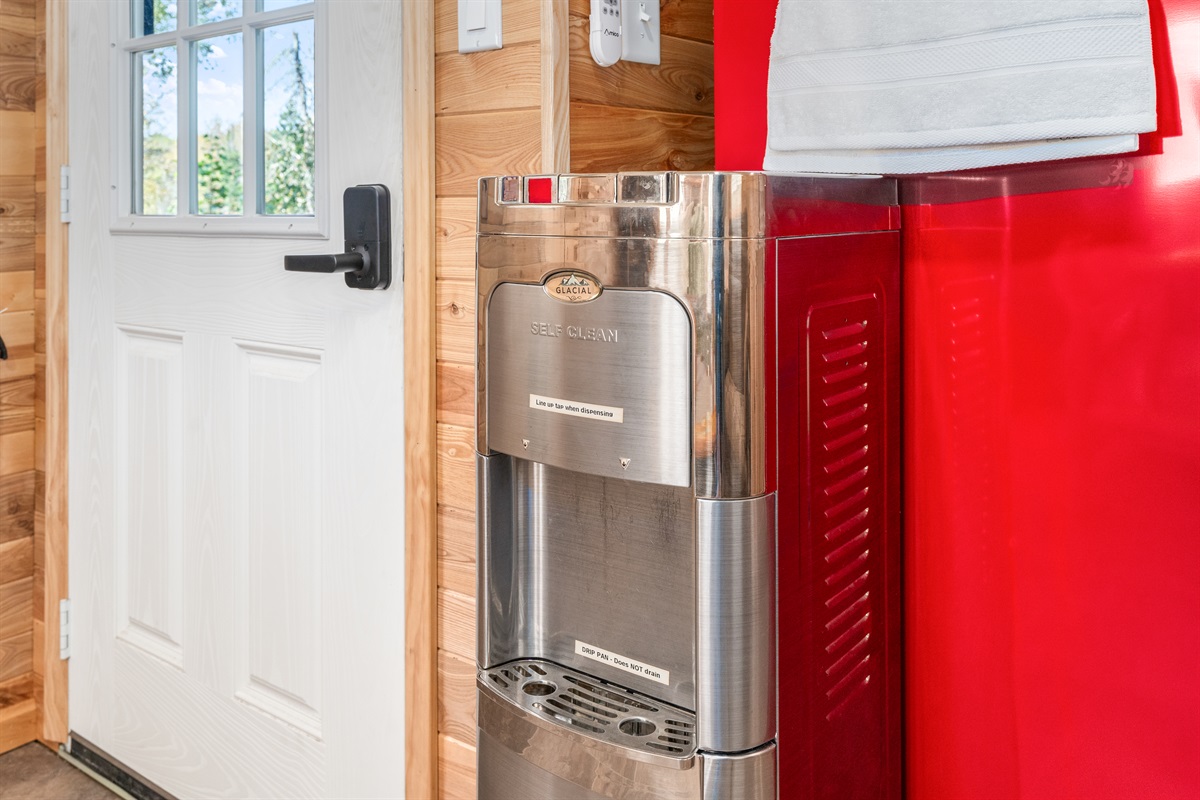 Pine Cabin - Kitchenette