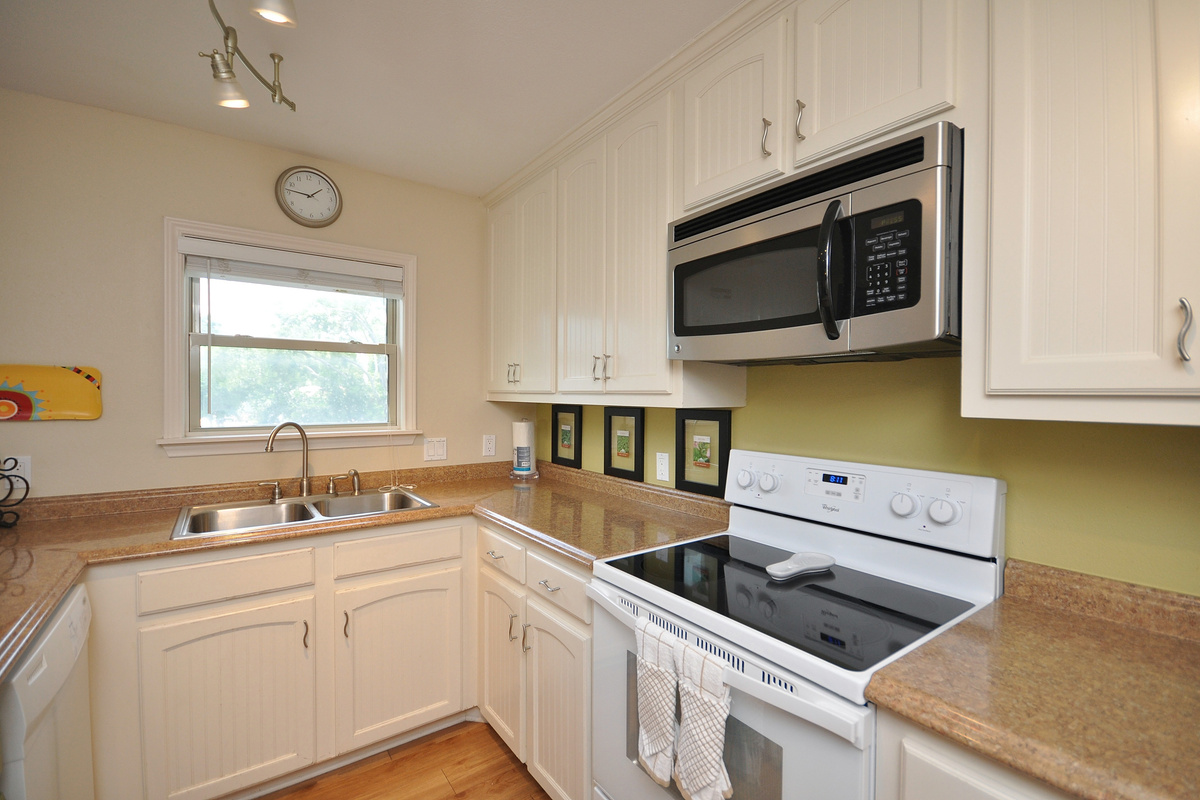 Full size appliances