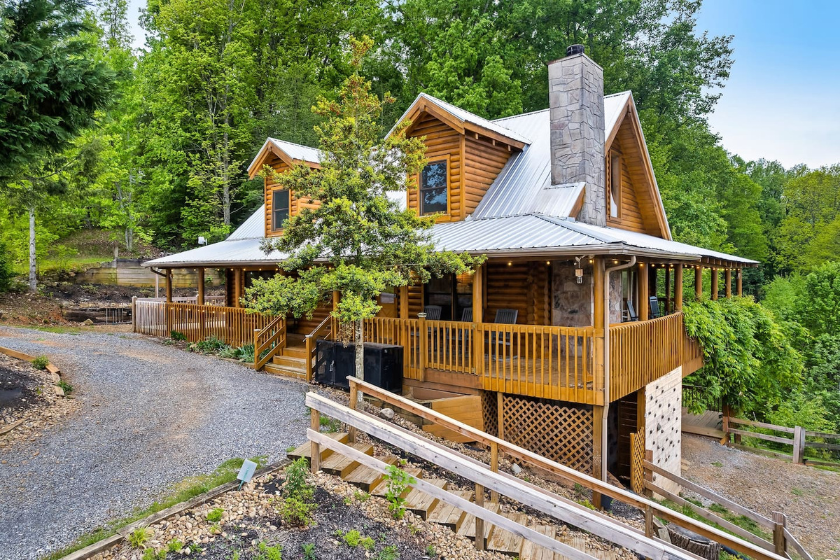 Front of the cabin