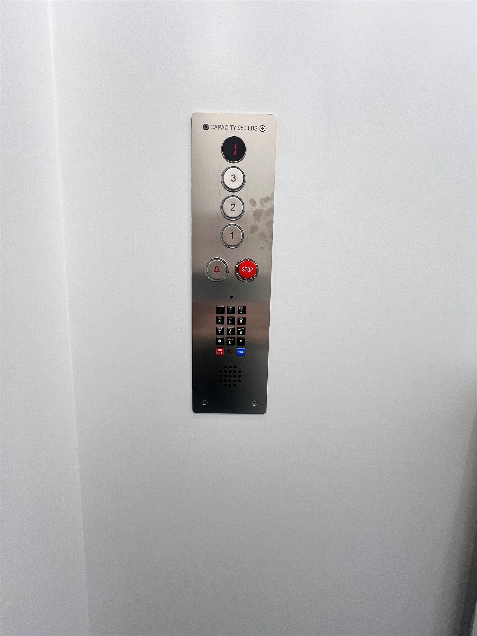 Costa Cristal Exterior: Wheelchair-accessible private elevator offering smooth, convenient access between floors.