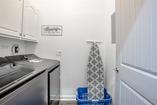 Full Washer/Dryer
Starter Kit of Laundry Soap