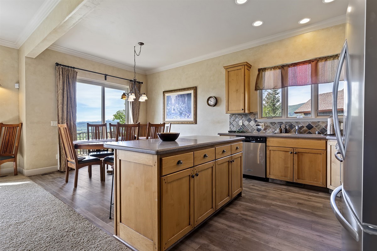 Cook your favorite meals with everything you need and a view to match