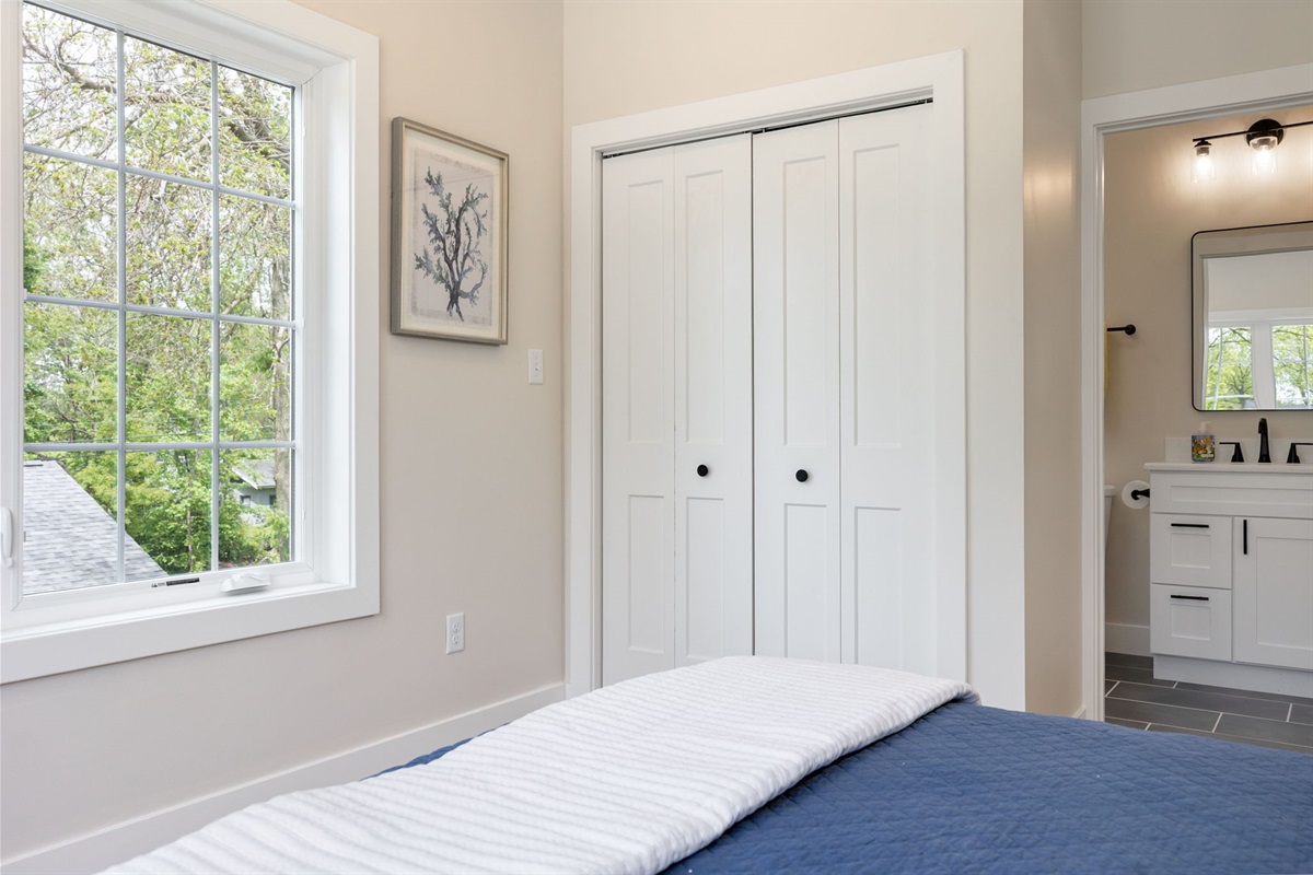 Queen Bedroom 1