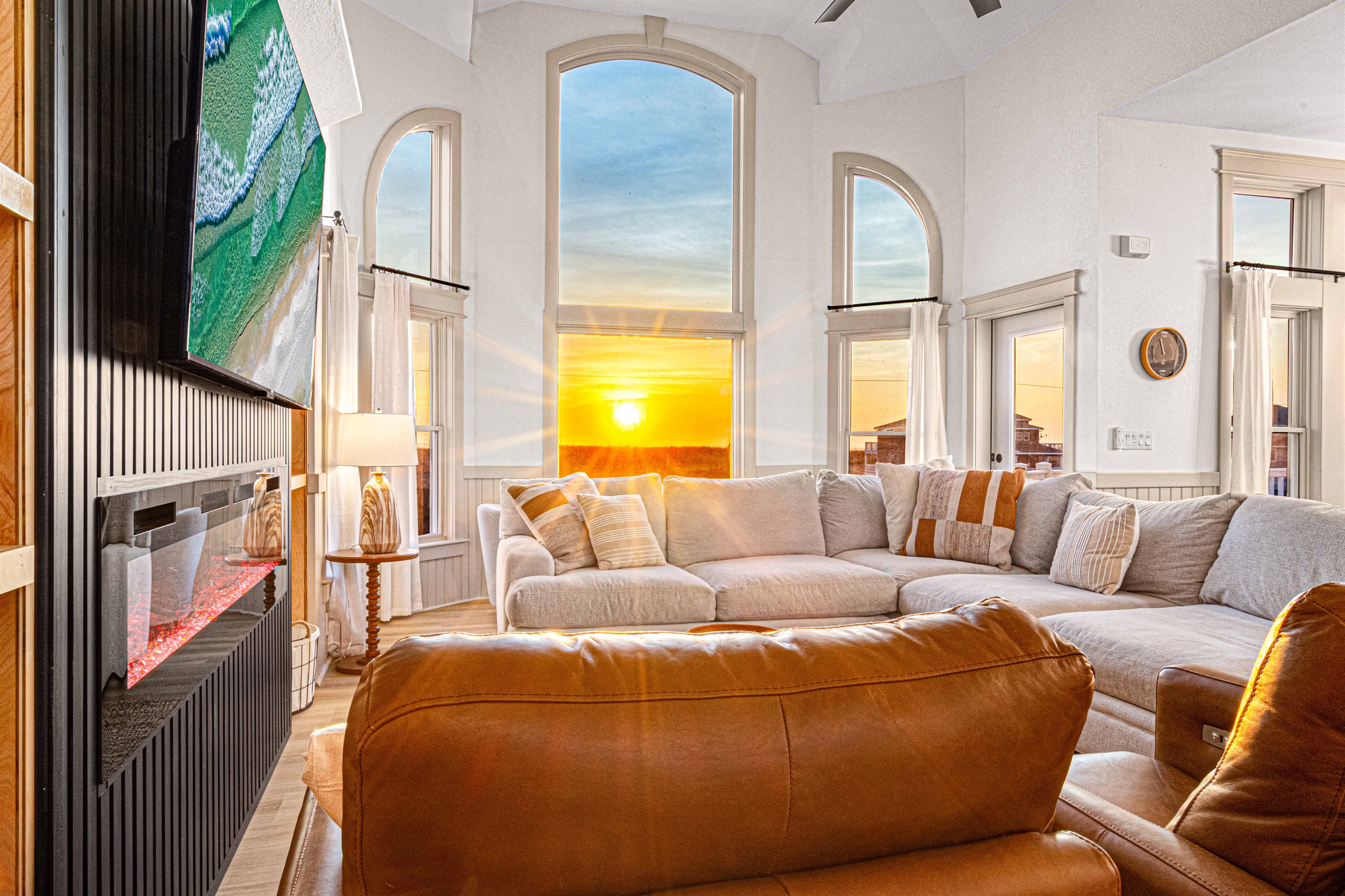 Sunrise over the dunes!