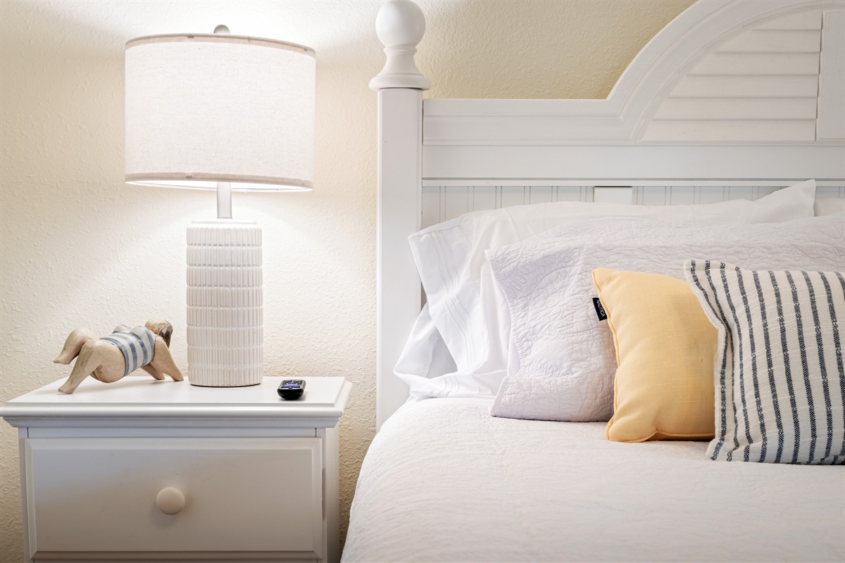 Sea Breeze - Queen Bed (Ensuite)