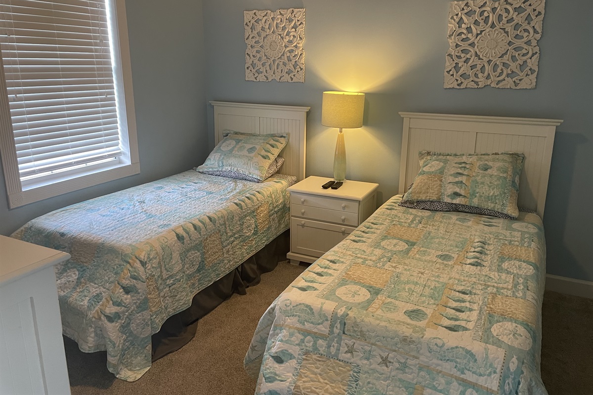 2nd Bedroom Twin Beds